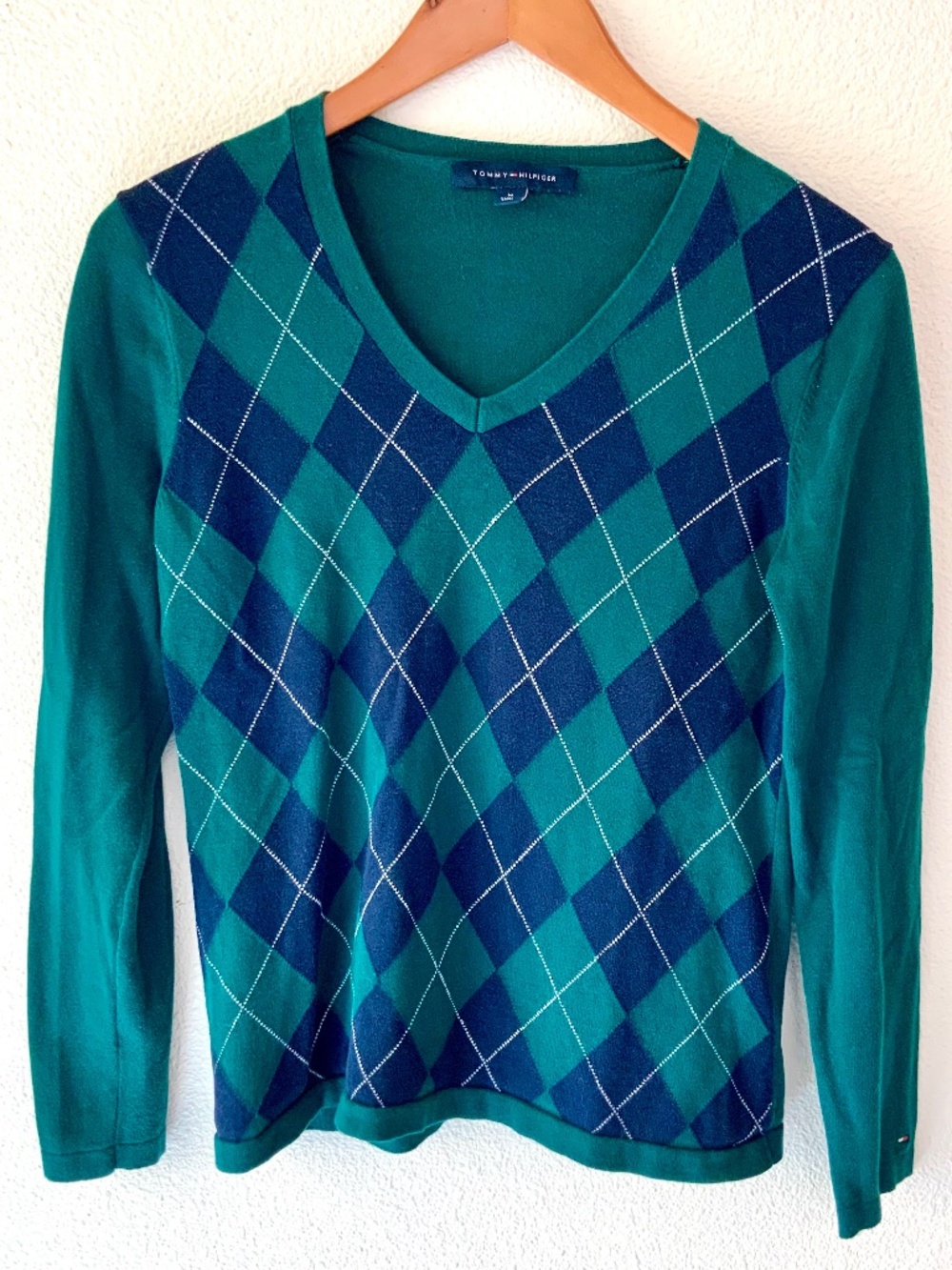 Tommy Hilfiger Argyle Sweater Size Medium Cotton Tartan Plaid V Neck Pullover